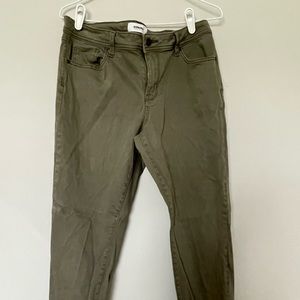 Size 14 Sonoma skinny dark gray stretchy pants